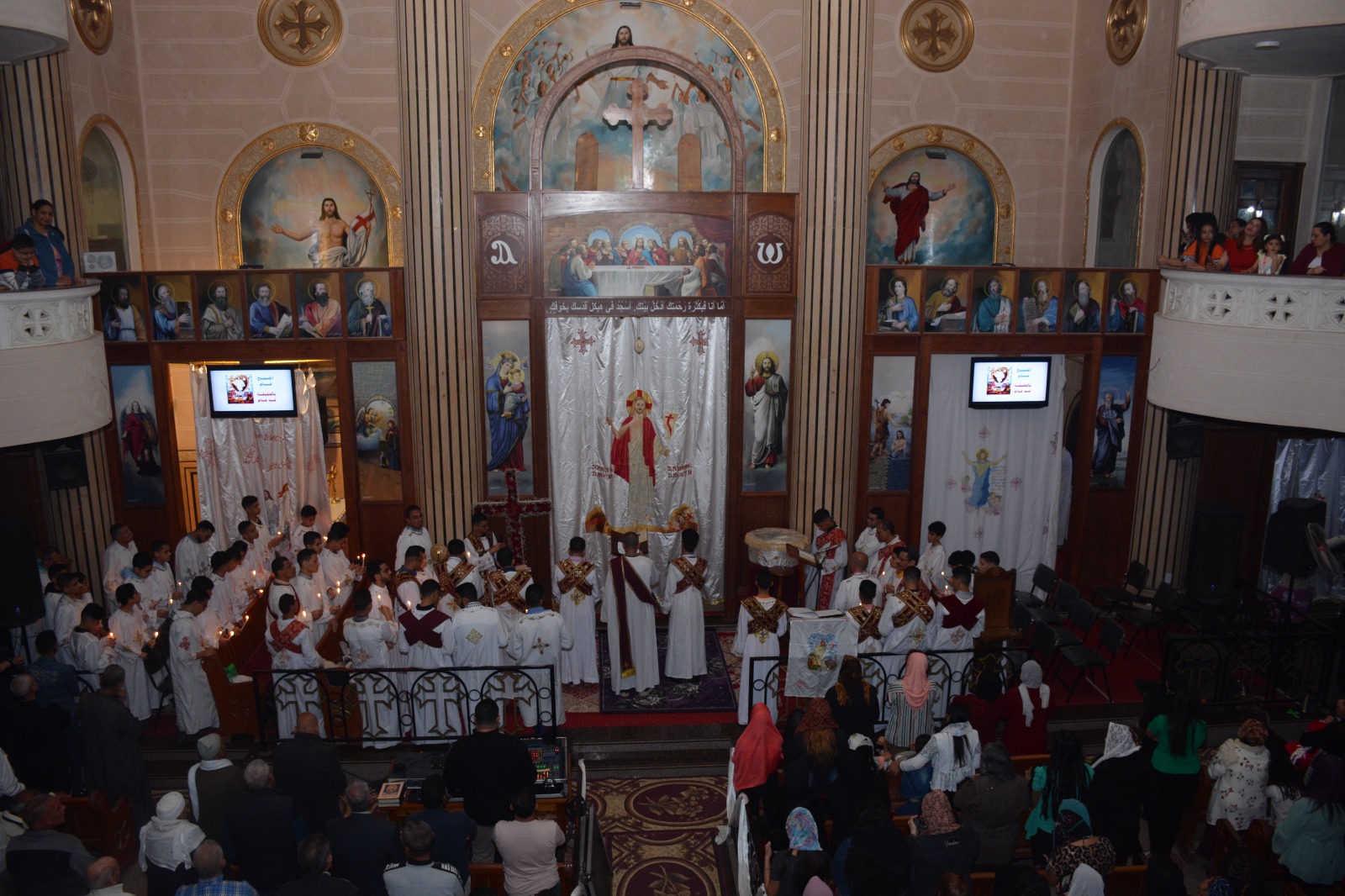 A moment from church life
