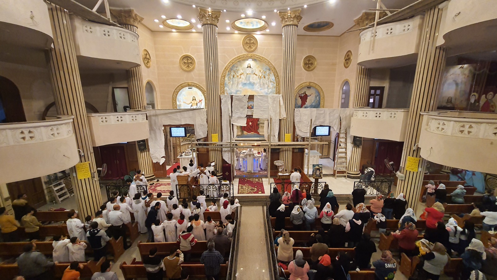 A moment from church life